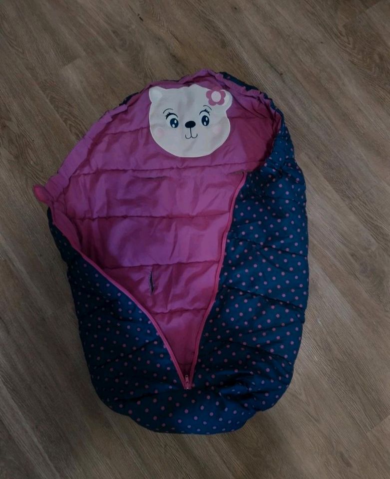 Mädchen Fußsack für den Kinderwagen in Hamburg