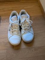 Adidas Sneaker Sneakers weiß silber 35 White girls Bayern - Trostberg Vorschau