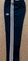 Originals Adidas Firebird Hose Gr. M Chile Trainingshose X1194 Nordrhein-Westfalen - Meerbusch Vorschau