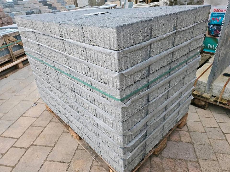 119m2 Pflastersteine Kann Vios anthrazit 20x20x8cm Sonderposten in Grettstadt
