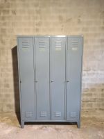 4er Spind Spint Industrie Design Garderobe Umkleide Schrank Loft Nordrhein-Westfalen - Borgholzhausen Vorschau