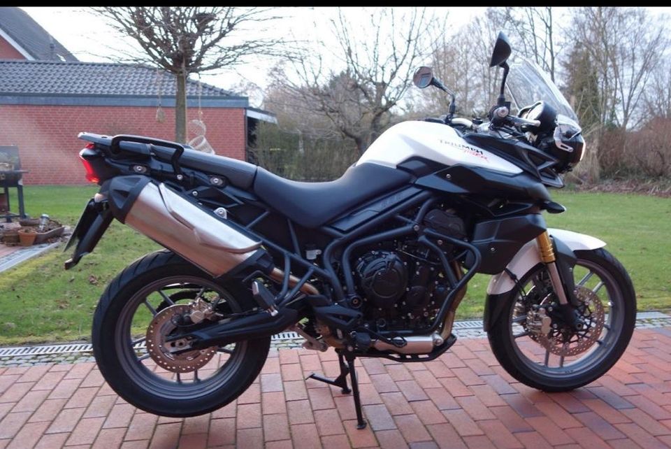 Triumph Tiger 800 ABS. Wie Neu in Siegen