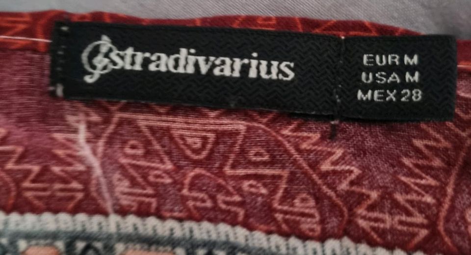 Kimono Strandumhang Überwurf paisley bunt Stradivarius Größe M in Mühlheim am Main