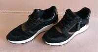 Tamaris Sneaker Größe 37 mit Plateau Sohle Bayern - Sulzberg Vorschau
