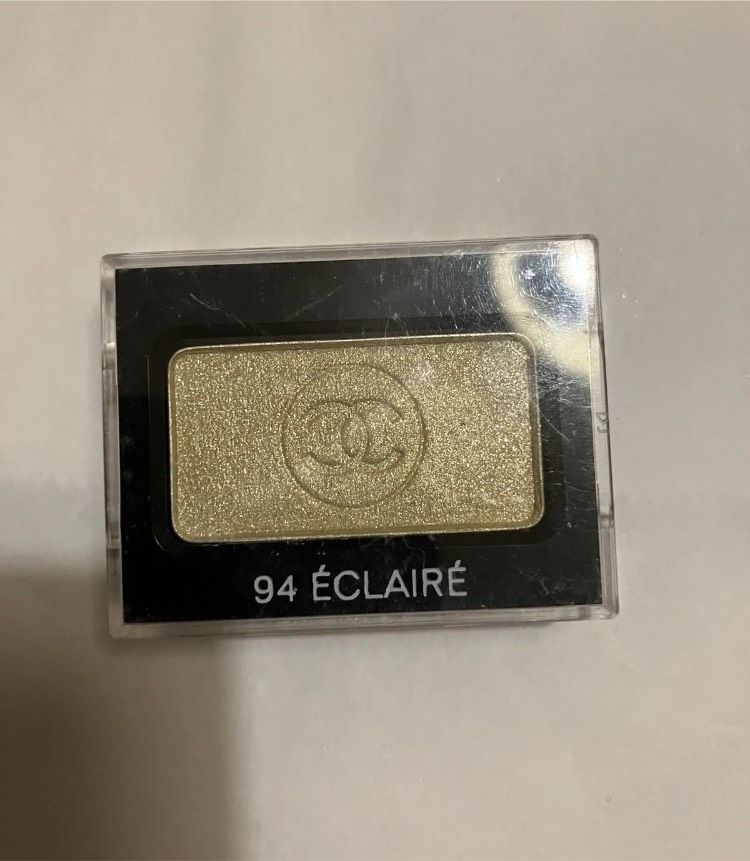 Chanel lidschatten Schimmernd Gold Neu in Hamburg