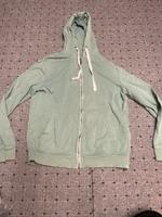 Hoddie/Jacke in grün Nordrhein-Westfalen - Wesel Vorschau