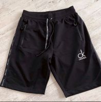 Ganz neue Herren Shorts Calvin Klein Größe S Nordrhein-Westfalen - Harsewinkel Vorschau