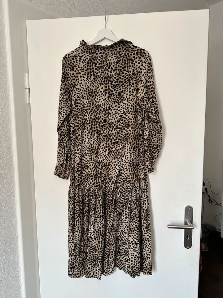 Maxikleid Leopard in Landshut