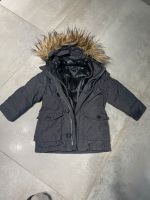 Tommy Hilfiger Wintermantel Jacke Parka mit Fell Gr. 86 Nordrhein-Westfalen - Marl Vorschau