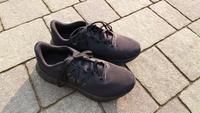New Balance-Damen-Turnschuhe in schwarz Größe 40 Brandenburg - Beelitz Vorschau
