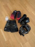 Kickboxen Boxhandschuhe S Set Kinder Century schwarz Niedersachsen - Cremlingen Vorschau