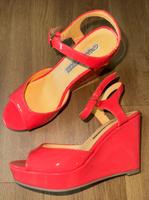 Buffalo Plateau Sandaletten Pumps Lack Gr.36 apricot neu Damen Leipzig - Leipzig, Zentrum Vorschau