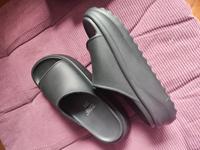 H&M Schlappen Sandalen 37 38 mit dicke Sohle Bayern - Thalmässing Vorschau