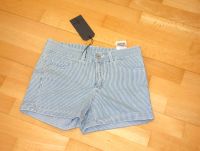 NEU blauweiß gestreifte Shorts von Vero Moda Größe 28 Kr. München - Neubiberg Vorschau