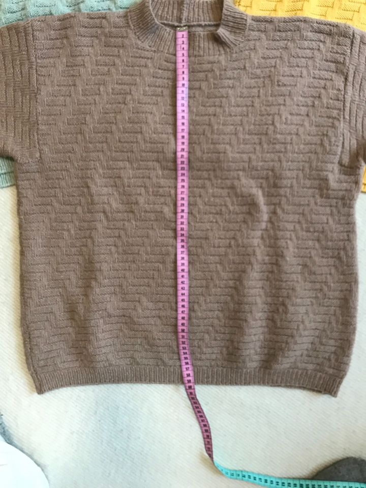 Pullover Wolle handmade graf.strickmuster gelb,grün,braun M/L/X in Hamburg