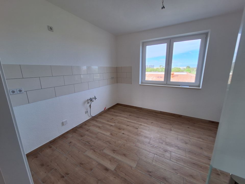 Erstbezug nach Sanierung // 3-Raumwohnung (zw. 84-85 qm) in Magdeburg