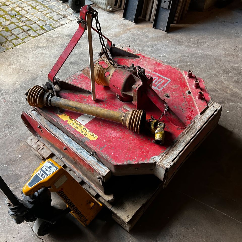 Humus Mulcher in Bechtheim Rheinhessen