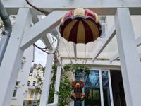 Figur (Fallschirmspringer) als Dekoration für Kinderzimmer Hessen - Idstein Vorschau