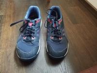Hallenschuhe,  Sportschuhe Baden-Württemberg - Satteldorf Vorschau