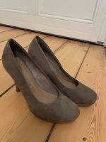 Tamaris Pumps/High Heels beige Gr. 37 Nordrhein-Westfalen - Beckum Vorschau