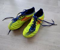 Adidas Kinder Fußball Schuhe in neongelb Gr. 33 Nordrhein-Westfalen - Gütersloh Vorschau