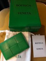 Bottega Veneta Kartenetui Cassette Leder grün Frankfurt am Main - Ginnheim Vorschau