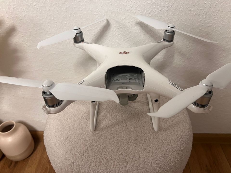 DJI Phantom 4 Pro V2.0 in Frankfurt am Main