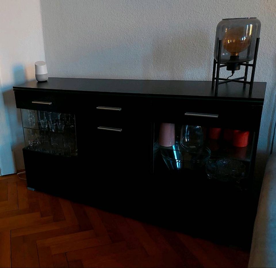 Verkaufe Sideboard schwarz glas  150x83x39, sehr guter Zustand in Dresden
