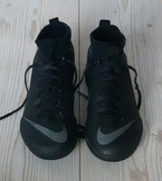 Nike Sportschuhe Sockenschuhe Schuhe in der Größe 35,5 Bayern - Oberkotzau Vorschau