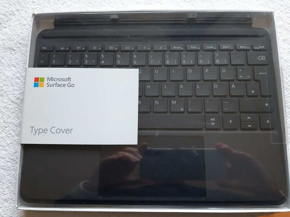 Tastatur Microsaft Surface Go Type Cover schwarz in Egelsbach