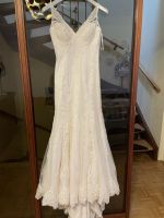 Brautkleid,Hochzeitskleid mit wunderschönen Aplikationen. Nordrhein-Westfalen - Leverkusen Vorschau