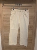 Arket Jeans weiß creme flared cropped W30 Baumwolle Düsseldorf - Eller Vorschau