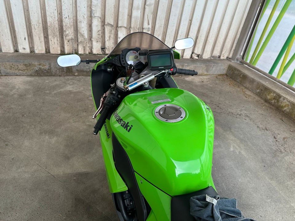 Kawasaki Ninja ZX10R in Angern