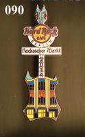 Hard Rock Cafe  Gitarren 090  BERLIN FRACKESCHER MARKT Nordrhein-Westfalen - Mülheim (Ruhr) Vorschau