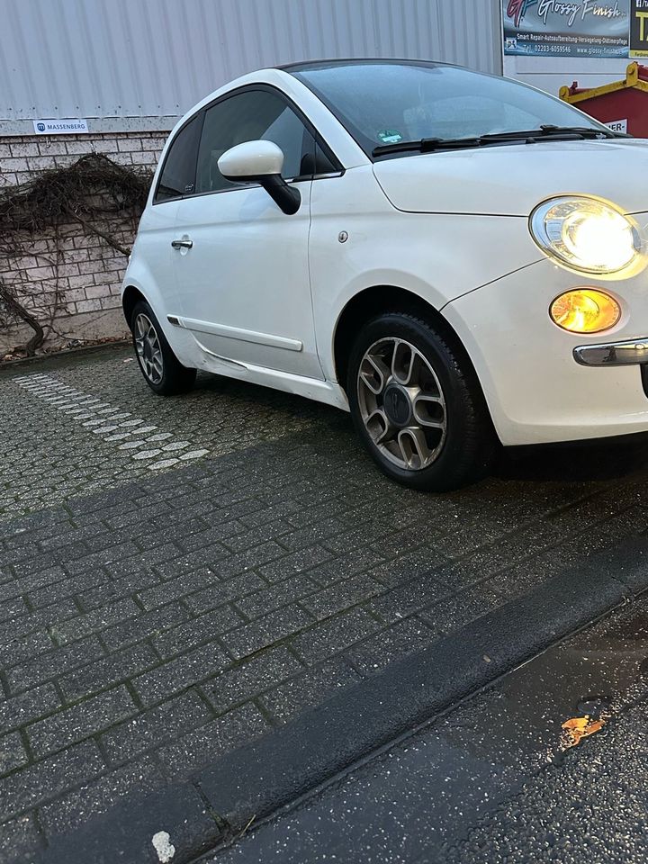 FIAT 500C Cabrio Xenon Automatik in Köln