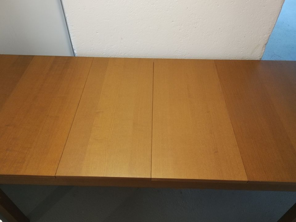 IKEA Bjursta Esstisch / Tisch Mittelbraun ausziehbar in Maisach