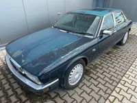 Jaguar Daimler XJ 40  - Oldtimer - Teileträger - nicht fahrbereit Bayern - Manching Vorschau