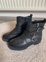 Asos Damen Stiefel Gr. 39 Nordrhein-Westfalen - Mönchengladbach Vorschau
