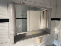 Spiegelschrank Badschrank mit Beleuchtung „Notverkauf“ Baden-Württemberg - Biberach an der Riß Vorschau