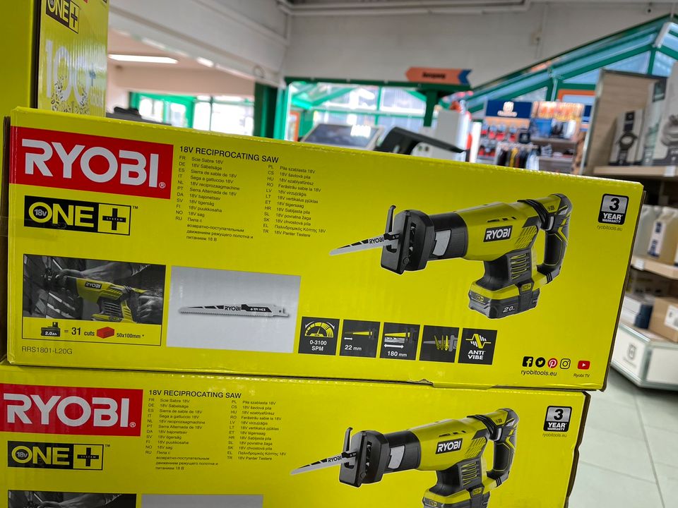 Ryobi 18 Volt Säbelsäge inkl. 2 Ah Akku und Ladegerät in Steffenberg