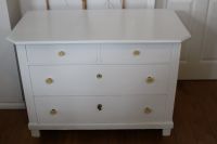 antike Kommode weiß vintage shabby Nordrhein-Westfalen - Hiddenhausen Vorschau