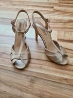 Buffalo Schuhe 38 Gold Sommer Hessen - Bickenbach Vorschau