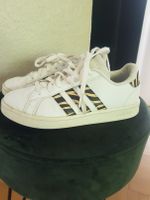 Adidas Sneaker  Mädchen 35,5 Nordrhein-Westfalen - Erkelenz Vorschau