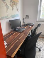 Schreibtisch aus Holz mit Metallbeinen Neuhausen-Nymphenburg - Neuhausen Vorschau