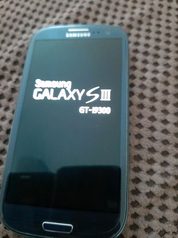 Samsung  Galaxy S3 in Niefern-Öschelbronn