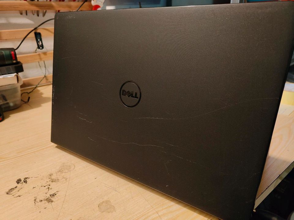 Dell vestro 3559 i5 6th gen in Feucht