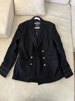 Ein zwei-Reiher Sacko von Zara zu verkaufen in Schwarz Frankfurt am Main - Ginnheim Vorschau