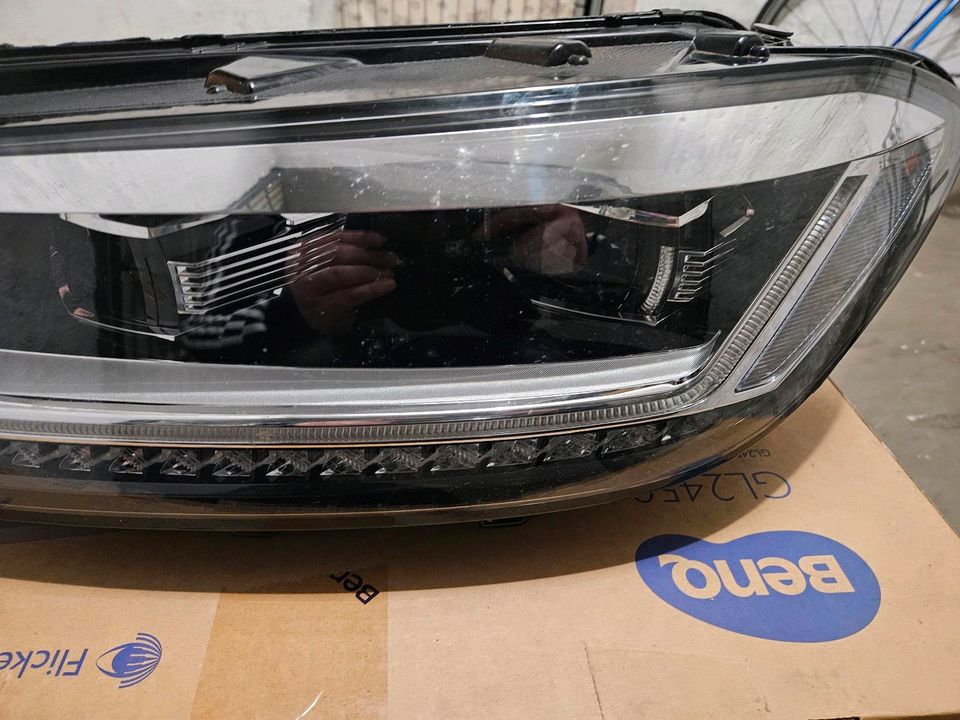 Led Scheinwerfer links VW Touran III 5TB941081 A in Dresden