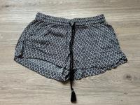 H&M L.O.G.G. Stoffhose Short Damen Größe 38 Nordrhein-Westfalen - Warendorf Vorschau