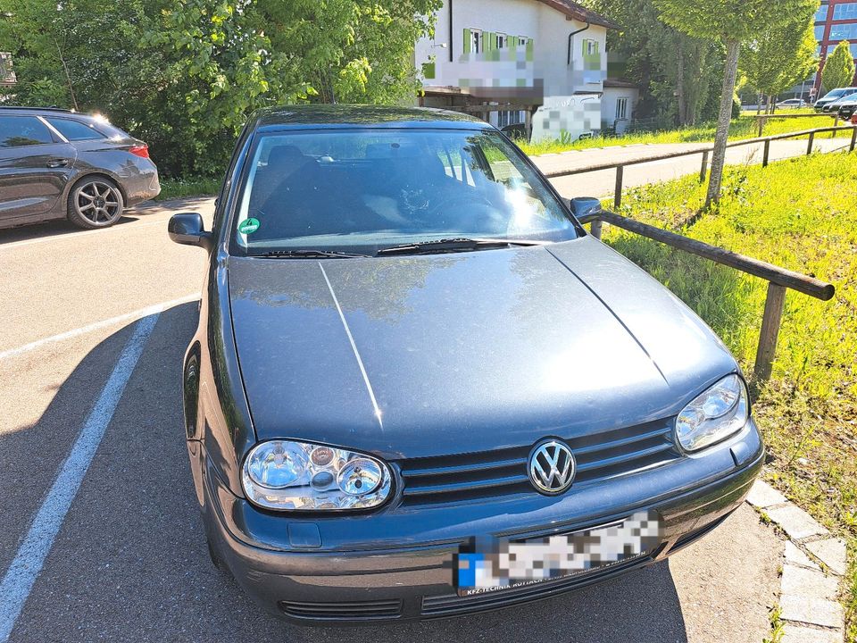 VW Golf IV 1,6 Benzin in Kaufbeuren